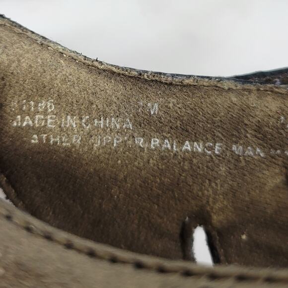 Clarks Bendables Leather Sandals Womens 7 Gold Metallic Slingback Closed Toe - Picture 11 of 13